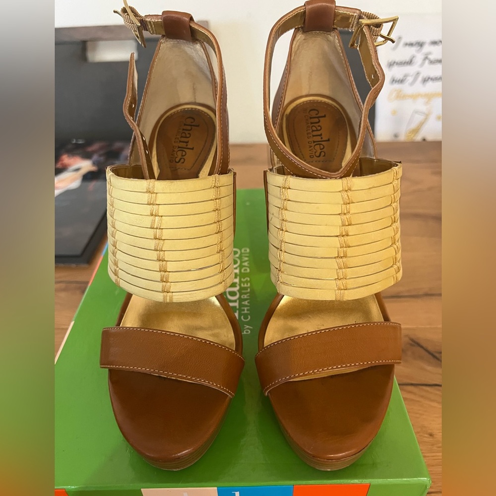 Charles by Charles David Flute - Tan Yellow Heels Size 7